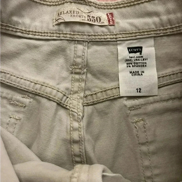 Set Of 2 Women’s Levi’s 505 Relaxed Shorts Size 12 - Picture 4 of 7